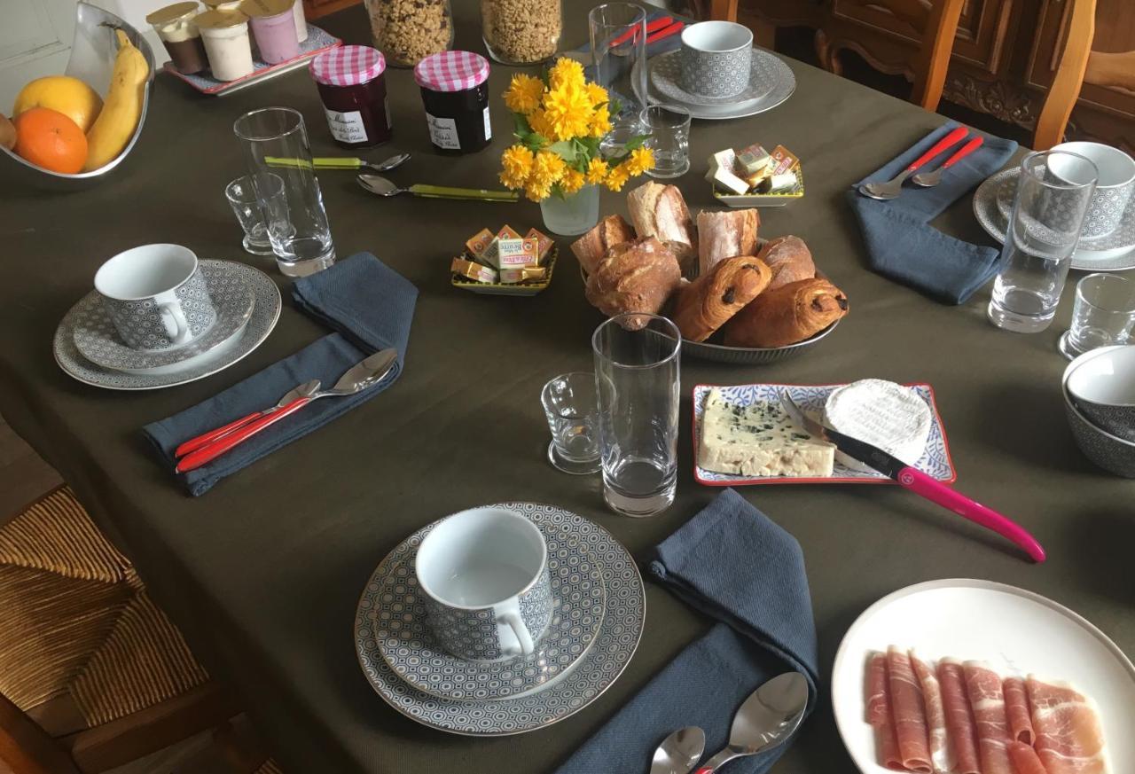 위제르슈 Les Roches Bleues B&B 외부 사진