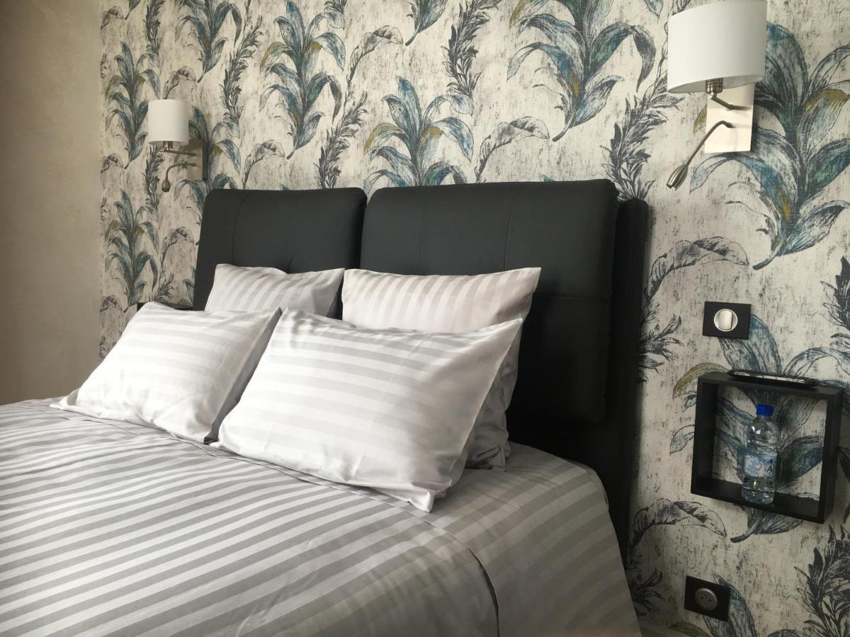 위제르슈 Les Roches Bleues B&B 외부 사진