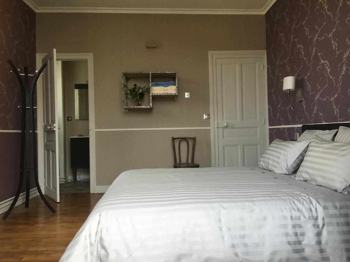 위제르슈 Les Roches Bleues B&B 외부 사진